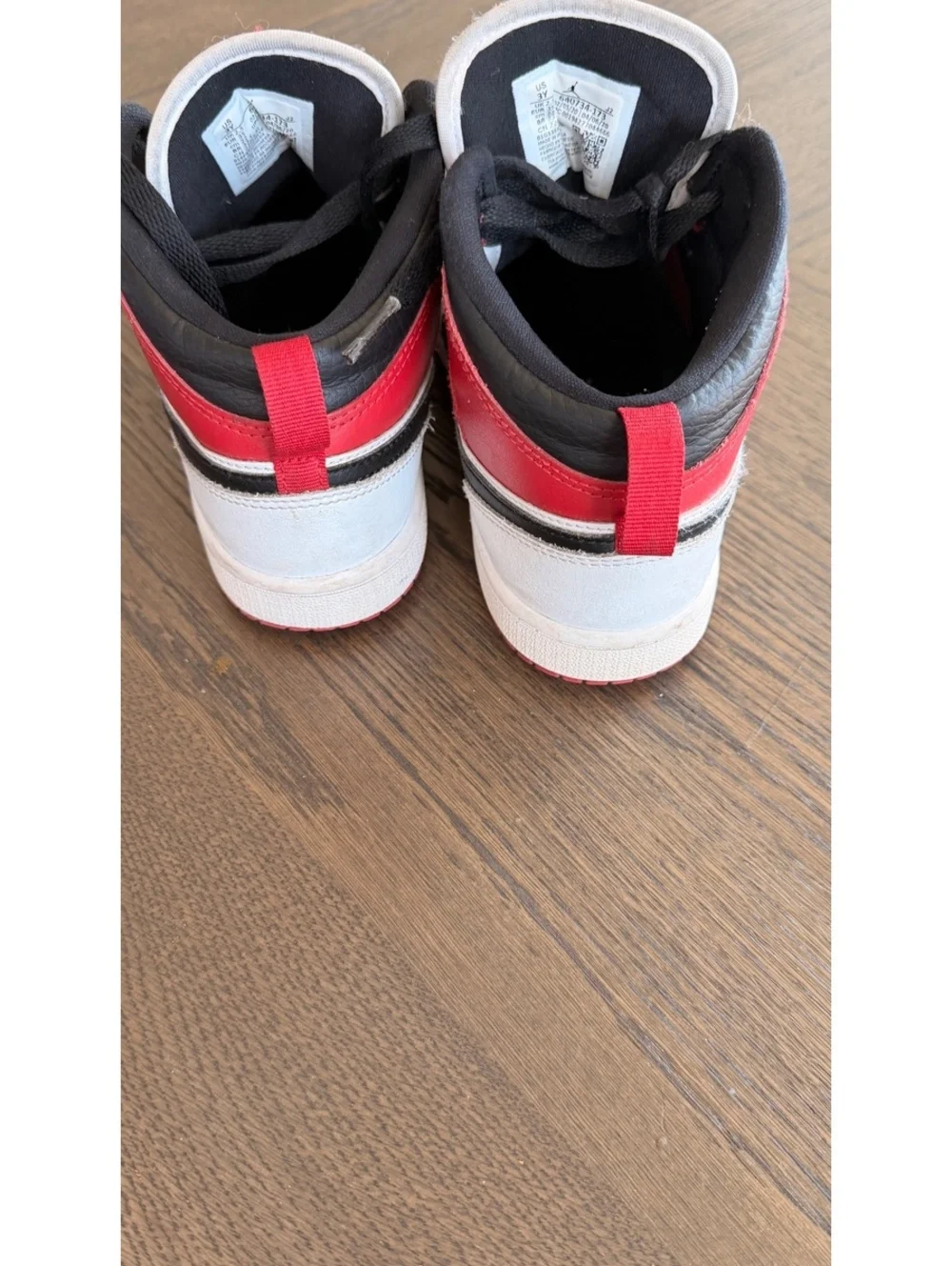 Nike wear sneaker